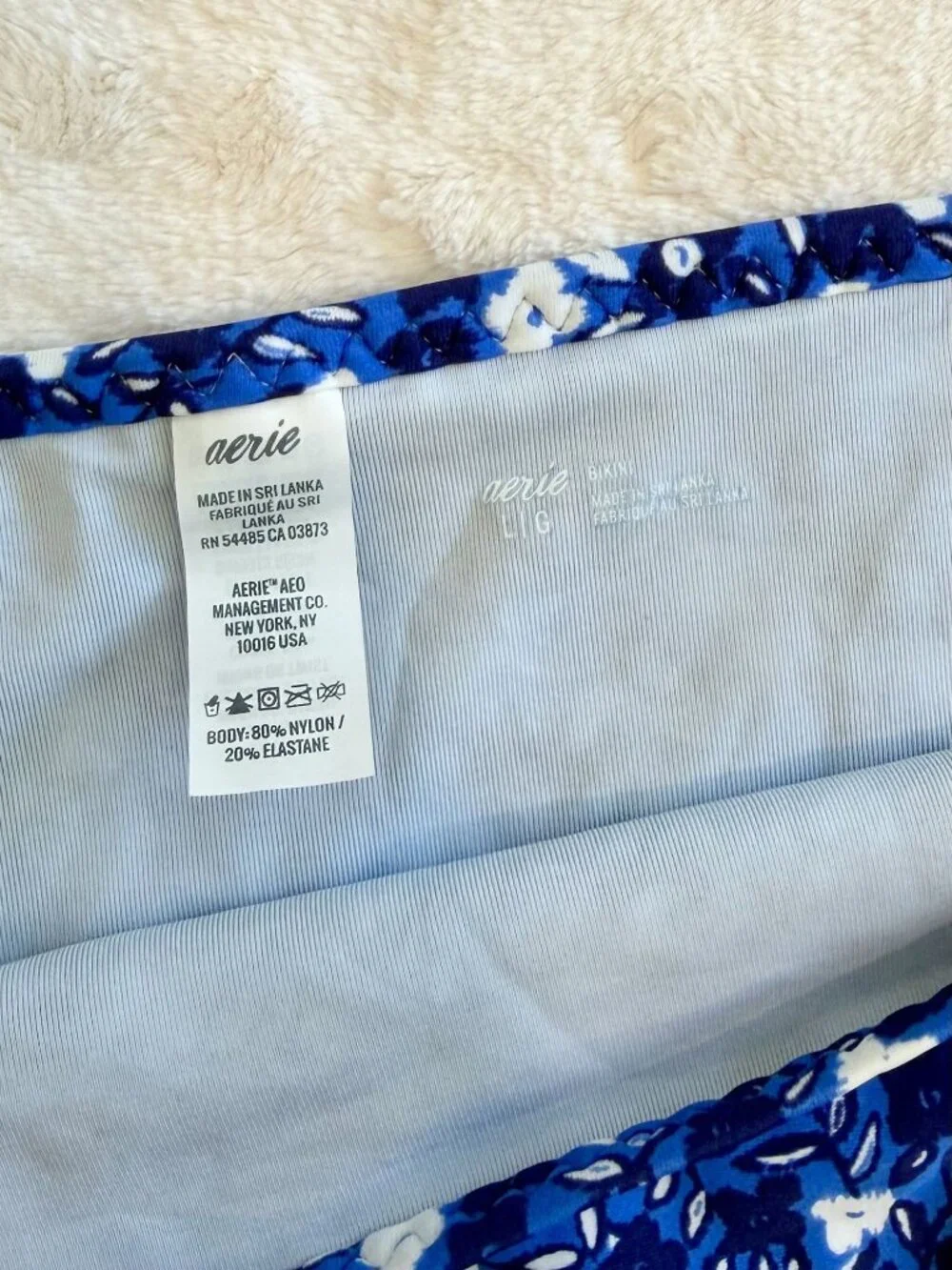 aerie blue white